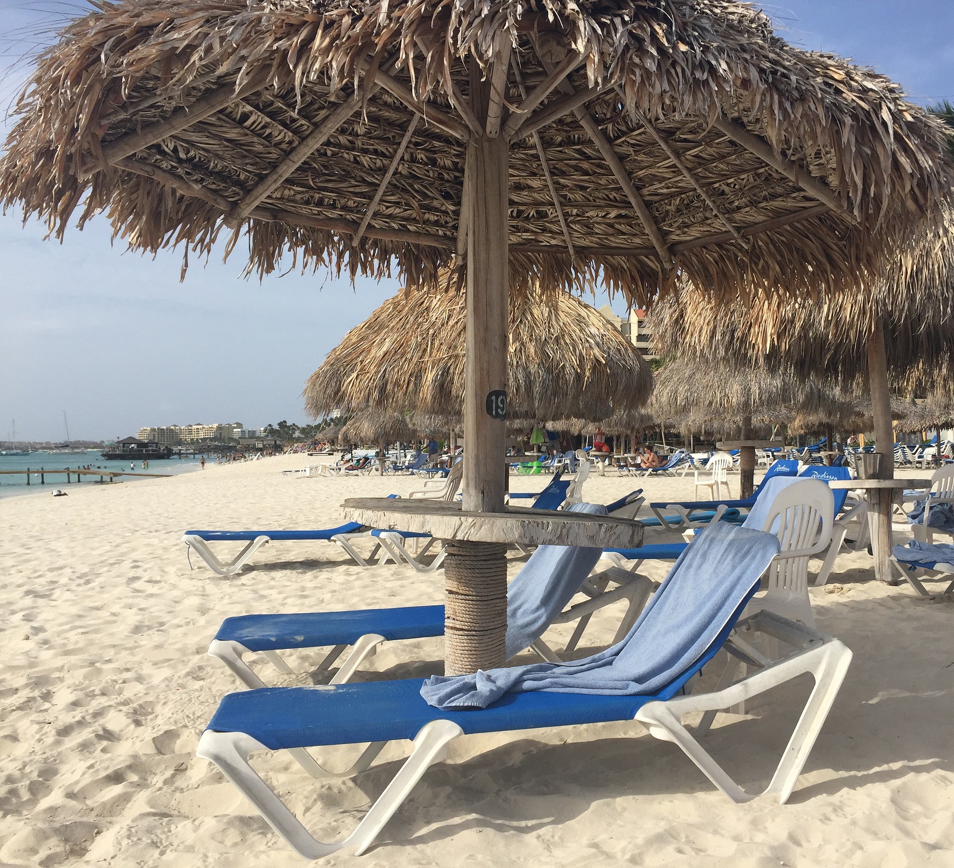 relaxen op het strand van Aruba
